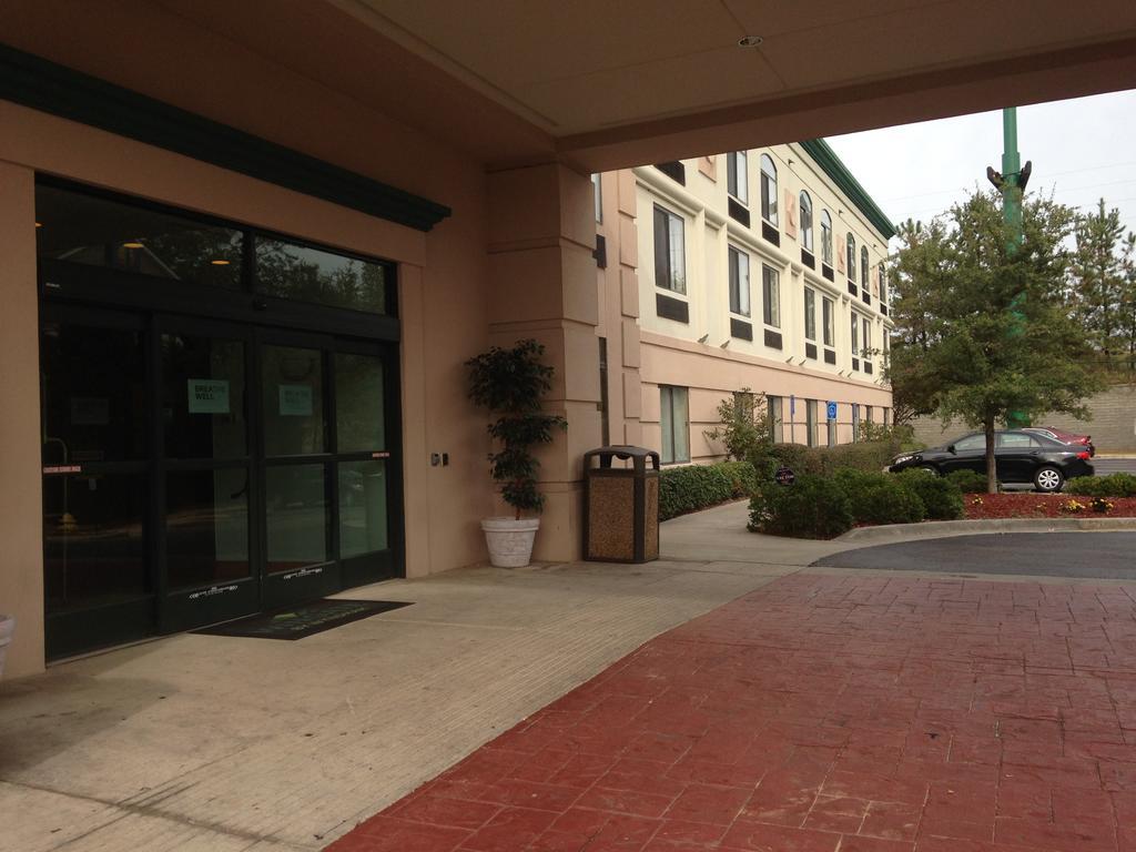Wingate By Wyndham Augusta Fort Eisenhower Bagian luar foto