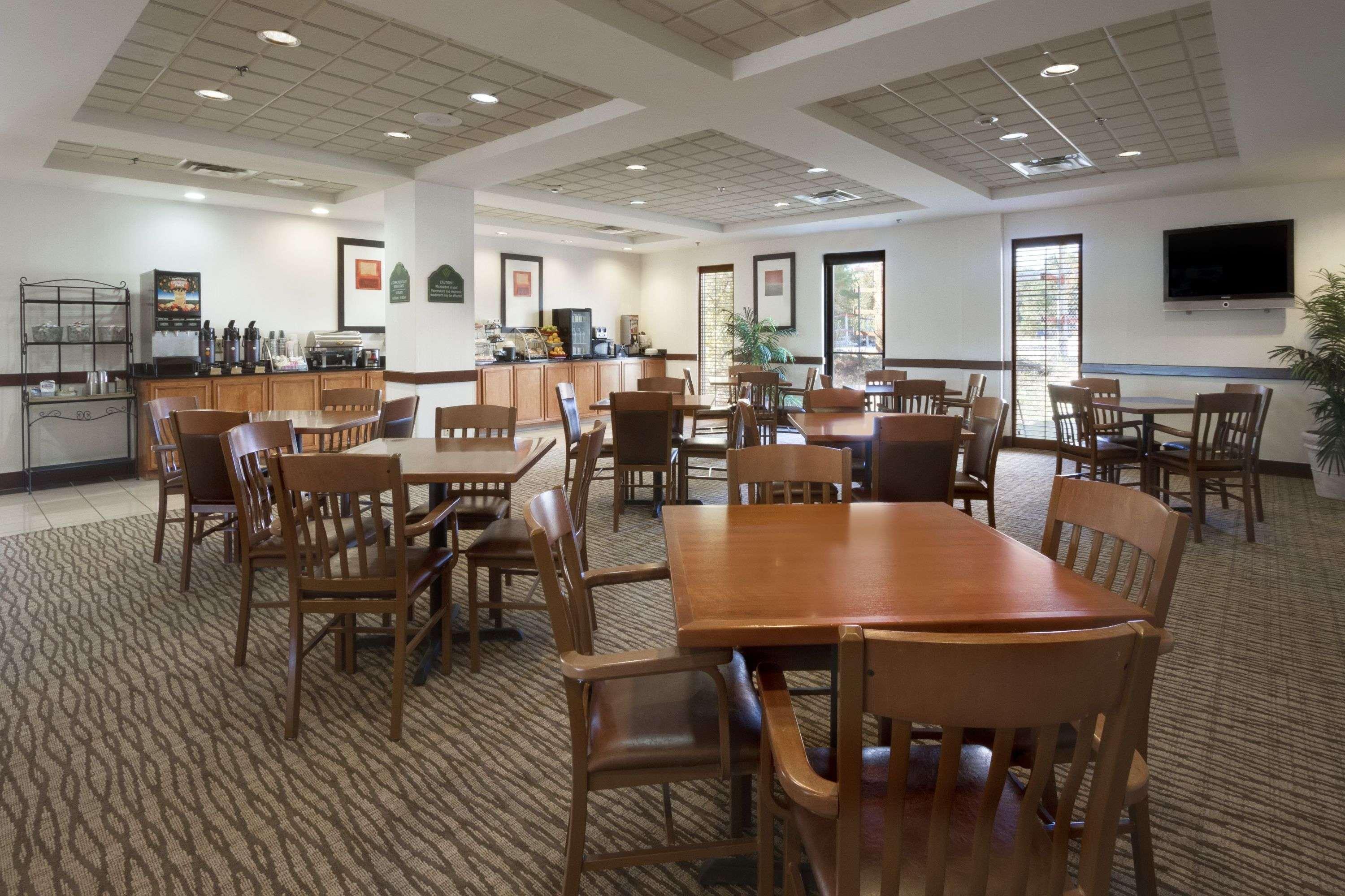 Wingate By Wyndham Augusta Fort Eisenhower Bagian luar foto
